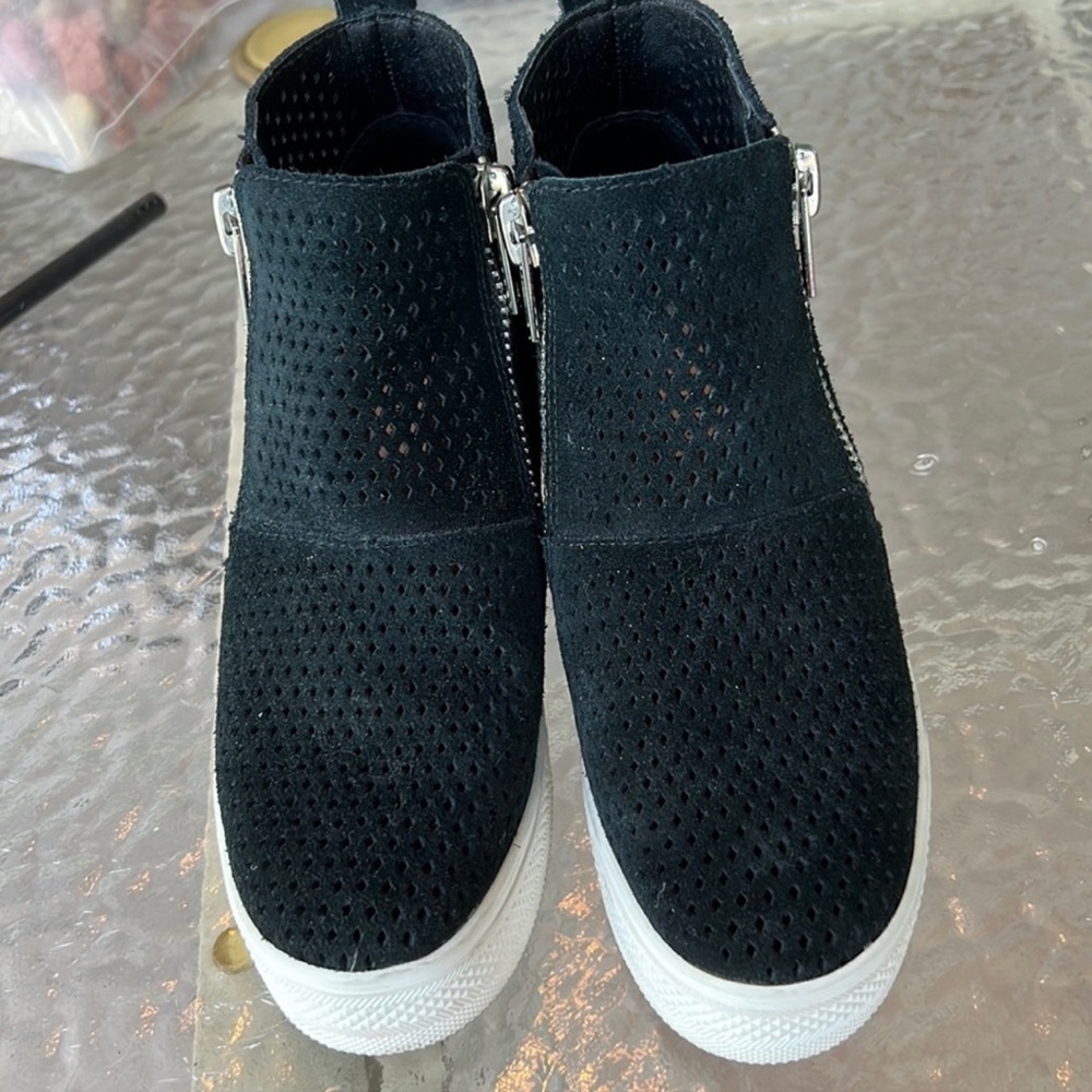 Steve Madden gently used gorgeous shoes